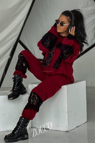 Komplet-dres-bluza-i-spodnie-z-wstawkami-z-koronki-Zocco-bordowy (1).jpg